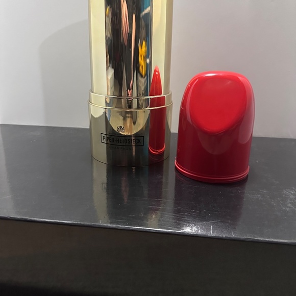 Piper-Heidsiek Lipstick Cooler Champagne Chiller. Large Wine Cooler. - Picture 2 of 6